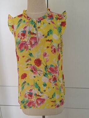 Rose & Olive Yellow Floral Ruffle Shell